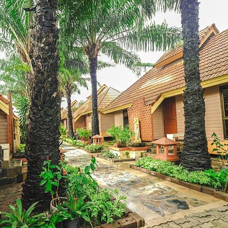 Spm Residence Resort & Spa Sziracsa Kültér fotó